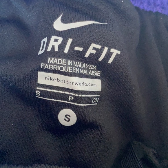 Nike Running Shorts - Size Small - Picture 2 of 2